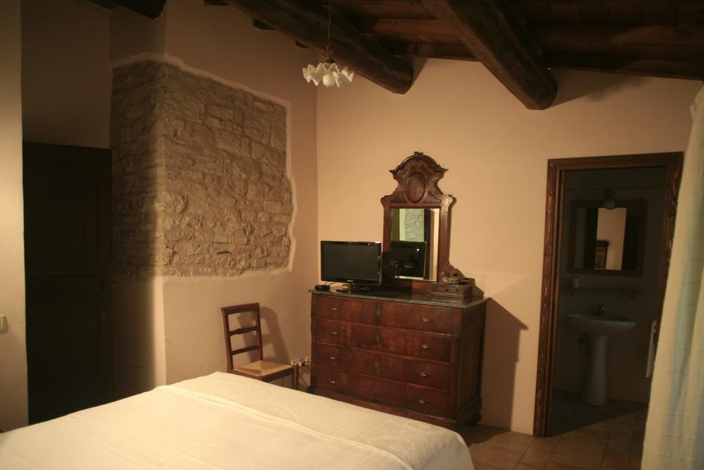 Agriturismo Il Fienile Di Ca Battista Cagli Exterior foto