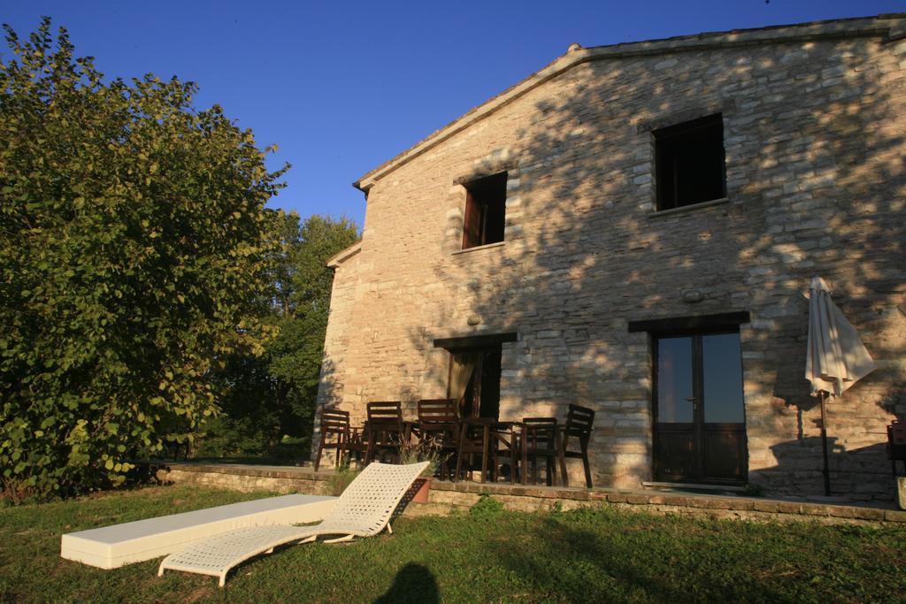 Agriturismo Il Fienile Di Ca Battista Cagli Exterior foto